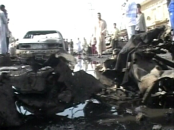Qurna - 15 dead in two car bombings