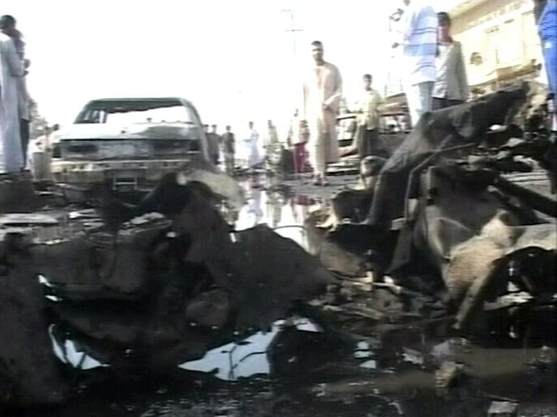 Qurna - 15 dead in two car bombings