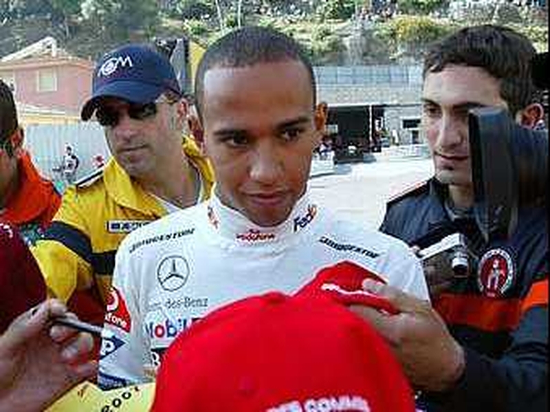 Lewis Hamilton does not want a court to hand him the Formula One world title