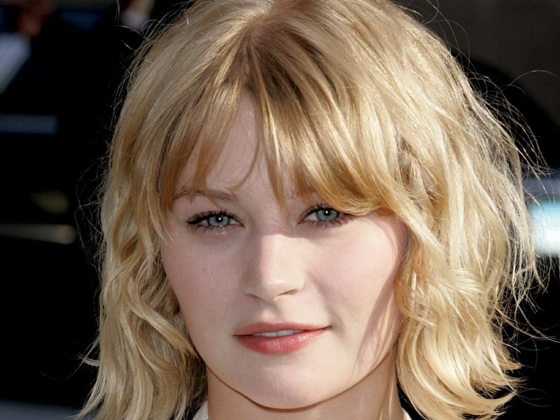 De Ravin - To star in Ball Don't Lie