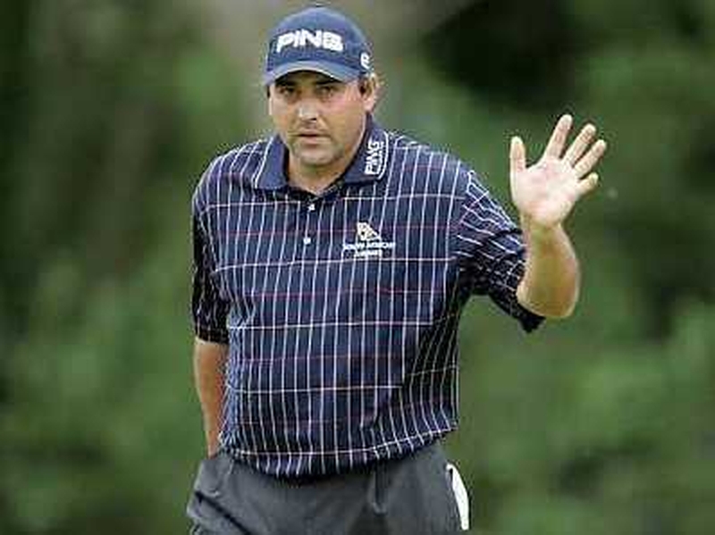 Angel Cabrera's putt on the last hole eliminated 19 players