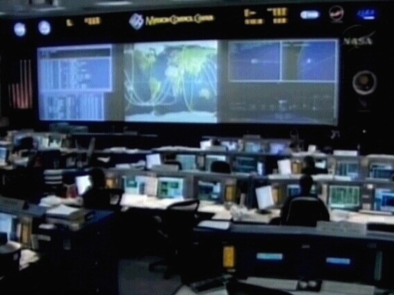 Nasa - Previously brought defunct satellites back to Earth