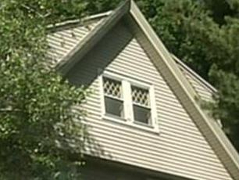 US deaths - Police are investigating the deaths of an Irish man and his two daughters