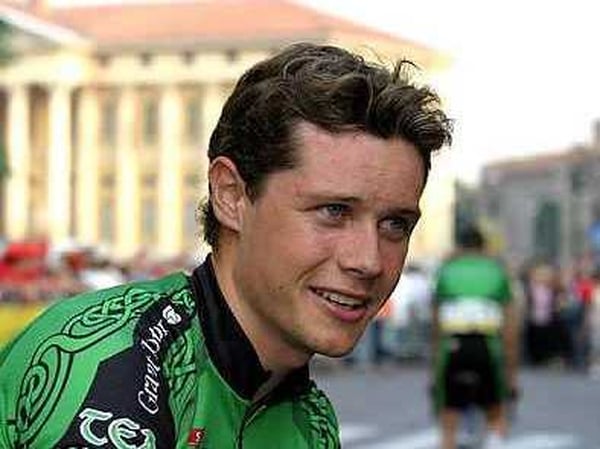 Nicholas Roche beat fellow Credit-Agricole rider Jeremy Hunt into second
