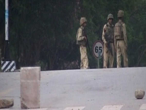Islamabad - Third day of mosque siege