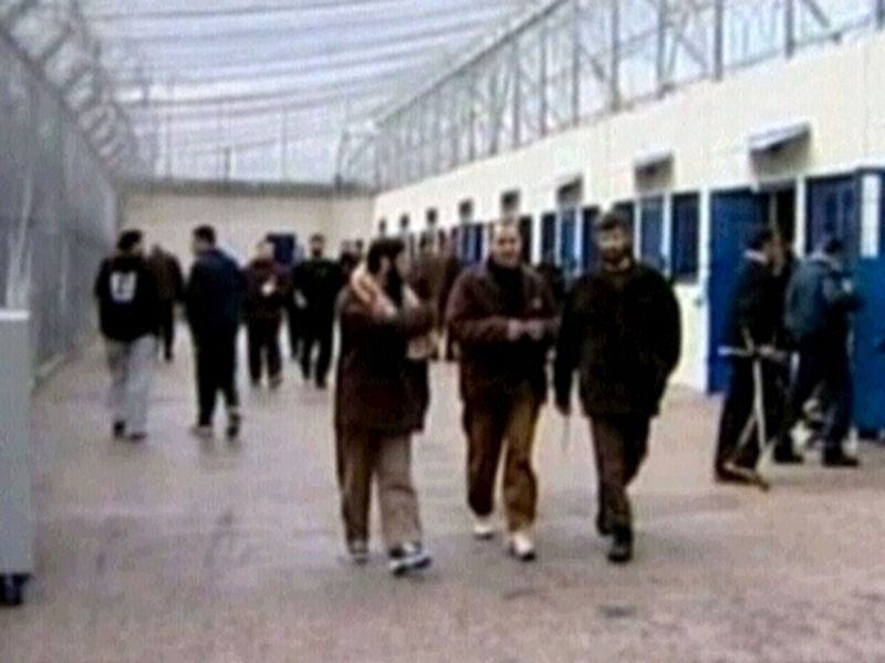 Palestinian prisoners - 250 will be released