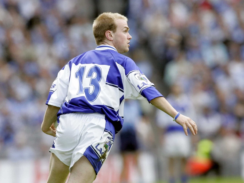 Donie Brennan makes way for Peter O'Leary on the Laois team