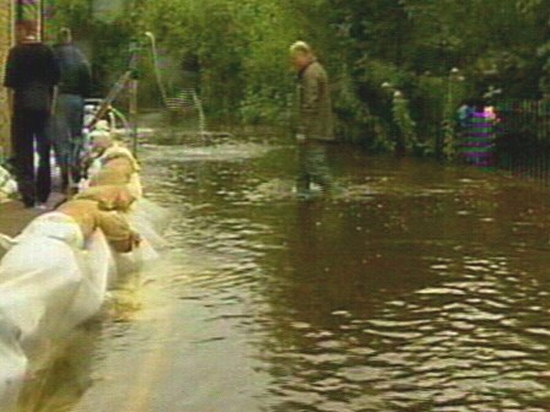Britain - Major flooding in recent days but last night's feared deluge failed to materialise