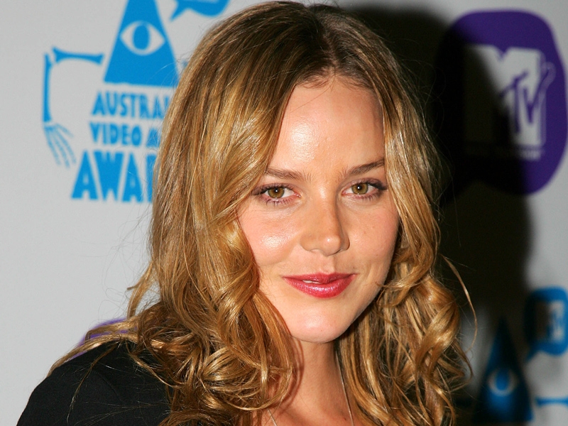 Cornish - Linked to new Bond movie