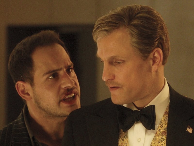 An ambiguous coming-of-age political murder-mystery.