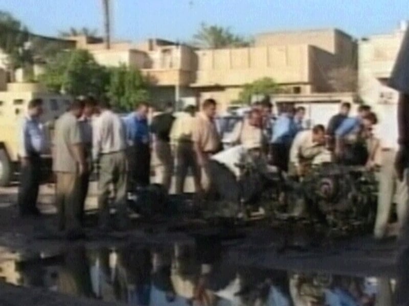 Iraq - Blast destroyed 30 houses