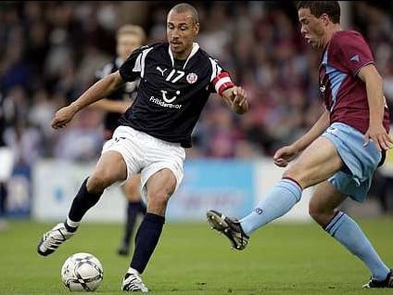 Henrik Larsson opened the scoring for Helsingborgs