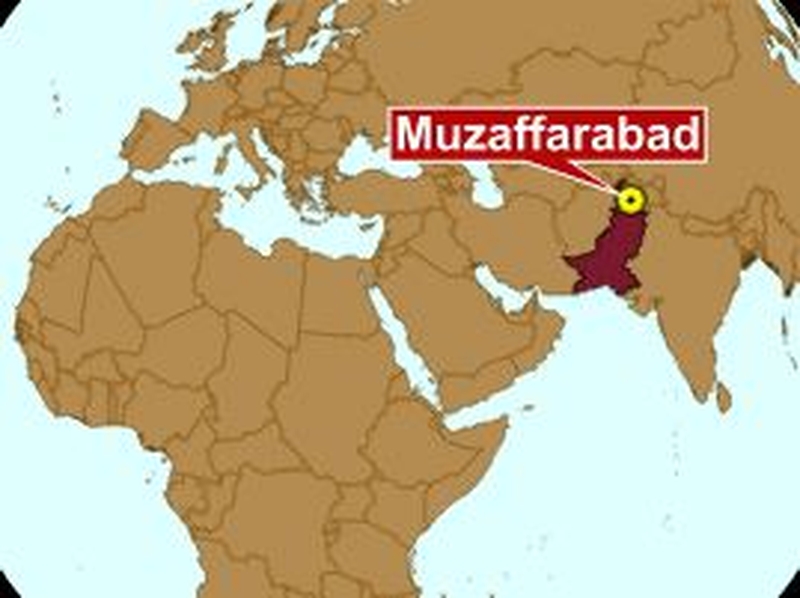 Pakistan - 25 dead in bus crash