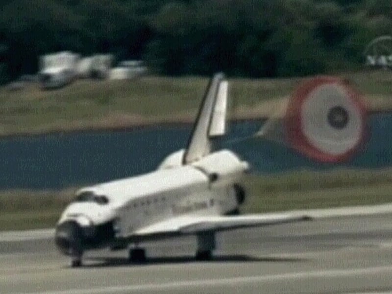 Florida - Shuttle ends 13-day mission