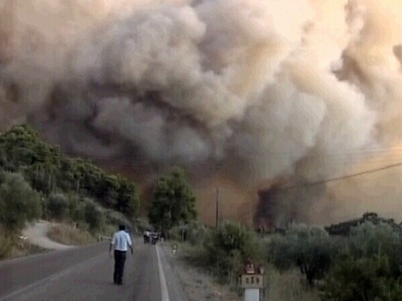 Greece - Devastating forest fires have broken out all over country