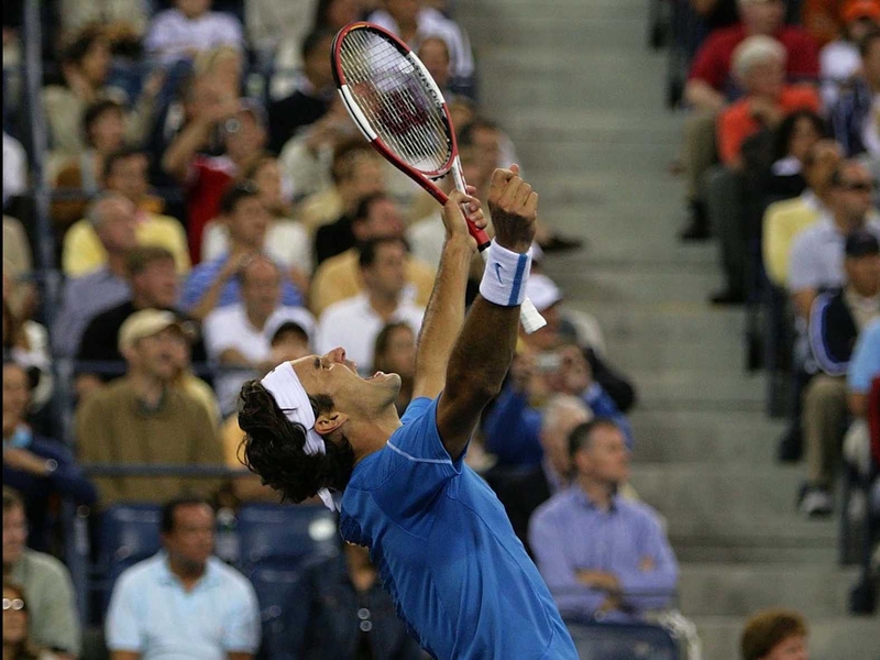 Roger Federer won his 12th grand slam at Flushing Meadows last night