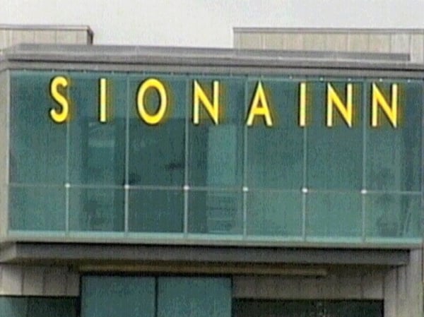 Shannon - Aer Lingus seeking 51 voluntary redundancies