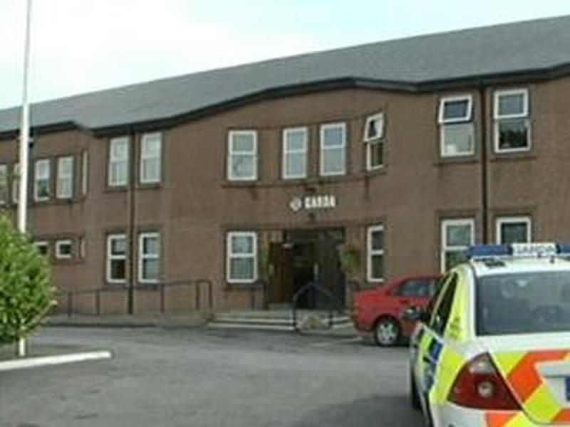 Roxboro Road Garda Station - Three men being held
