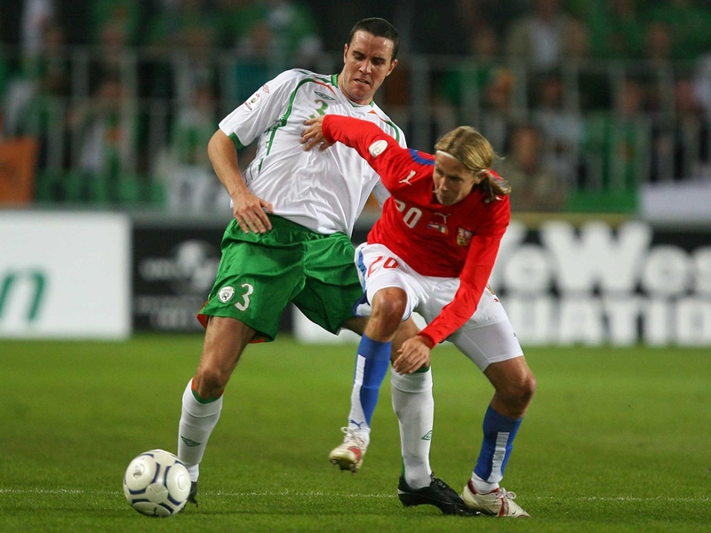 John O'Shea and Plasil Jaroslav battle for the ball in Prague tonight