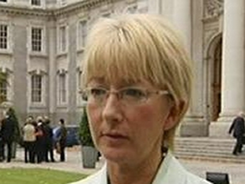 Mary Hanafin - Voluntary approach not working