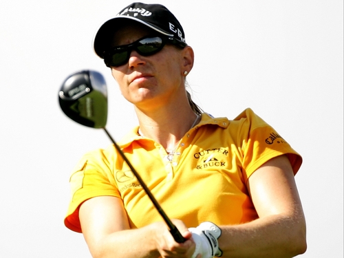 Annika Sorenstam and her partner Catriona Matthew won their match this morning