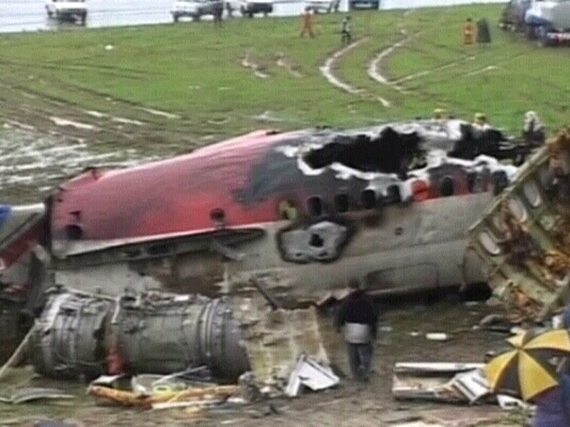 Plane Crash - 90 people died in the Phuket crash