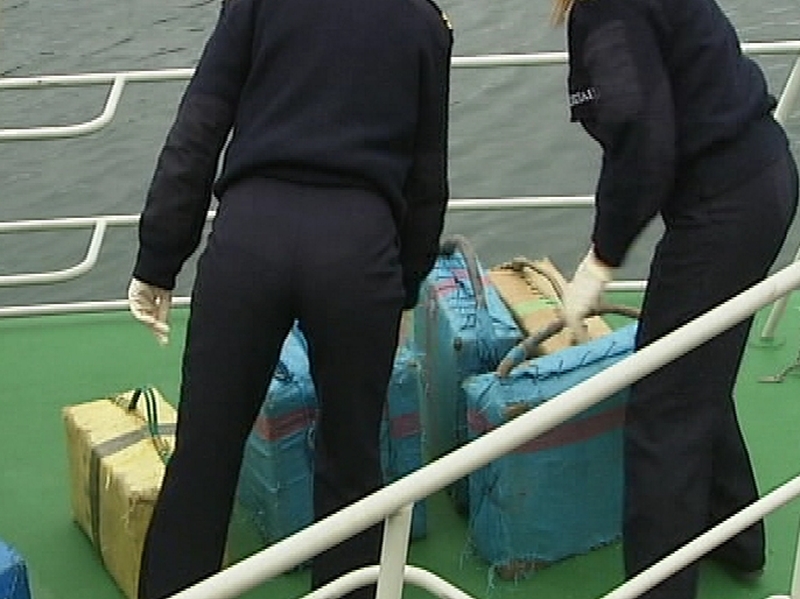Drugs - 120kg haul off Aran Is.