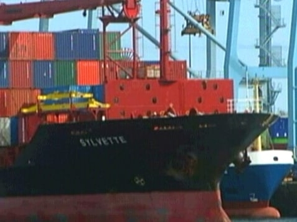 United States - Imports some 12m containers