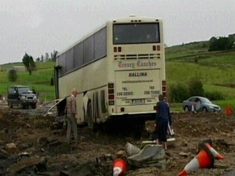 Roscommon - 34 injured in coach crash