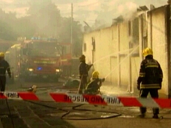 Bray - Two firefighters died when the roof collapsed