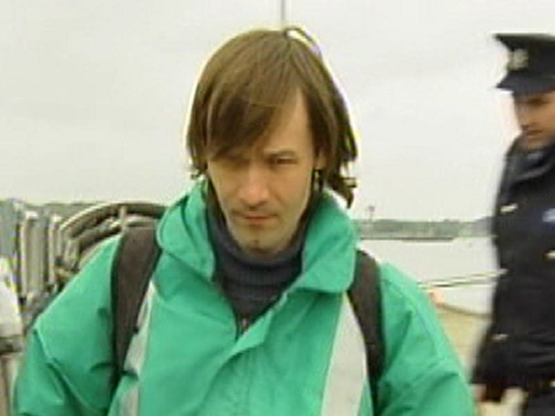 Valdim Smolyak - Stole a yacht