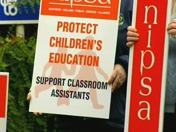 Strike - Classroom assistants - rejected a new pay offer