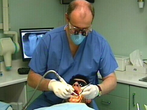 Dentists - Almost 200 quit State scheme