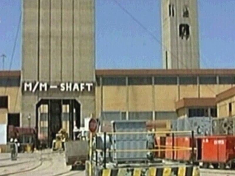 South African economy - Mining drop a drag