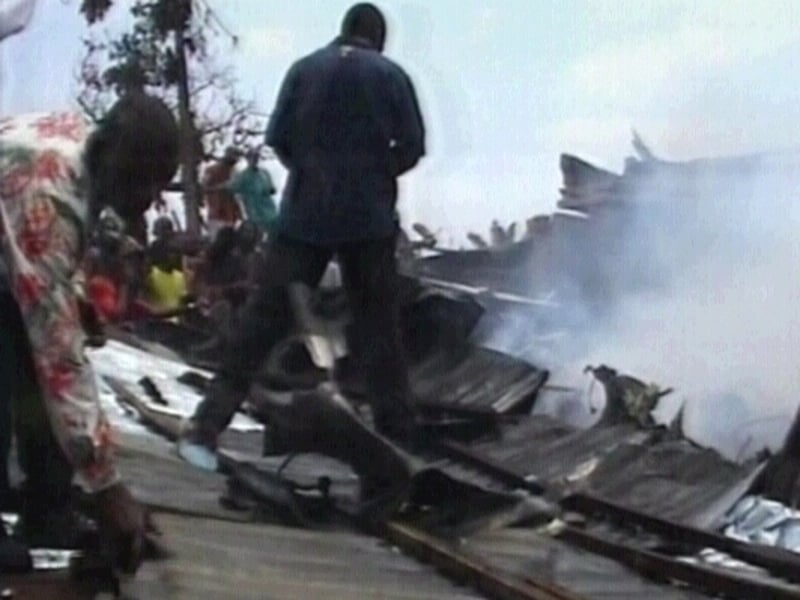 Kinshasa - Plane crashes in suburbs