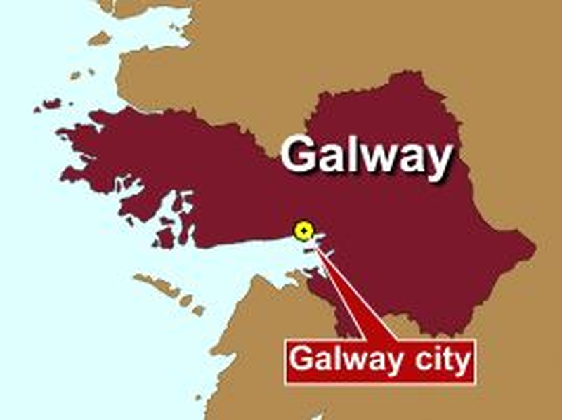 Galway - One man dies in crash