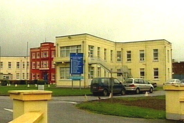Ennis General Hospital - Three rescued from cave brought to hospital