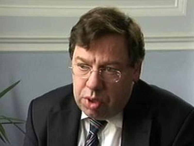 Brian Cowen - Will look at Minister of State roles