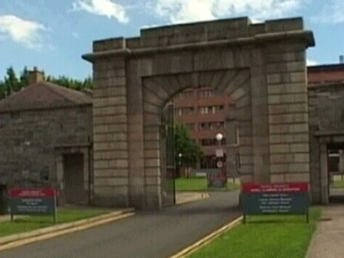 Electricians' dispute talks end without agreement