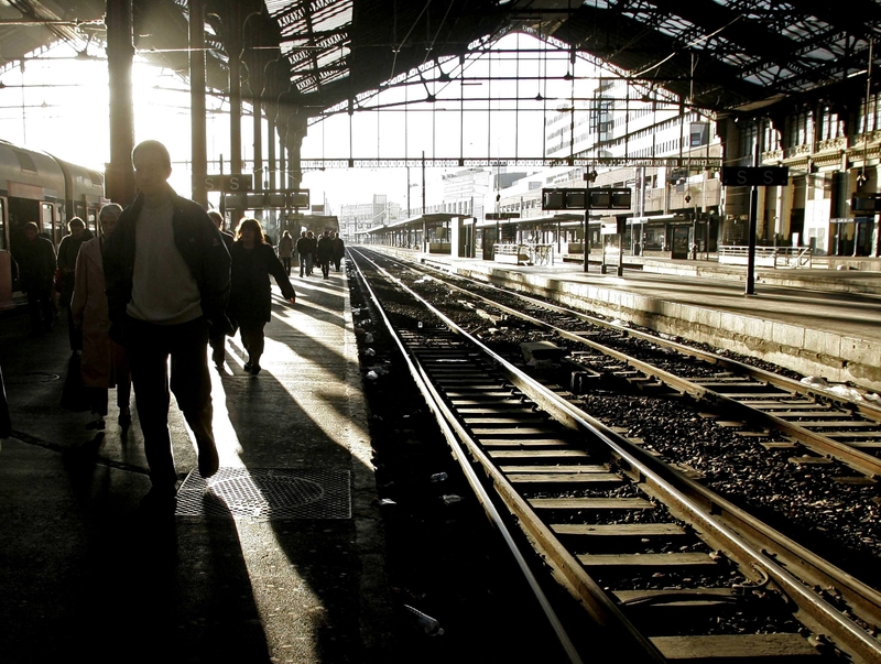 Gare de Lyon - Transport network grinds to a halt