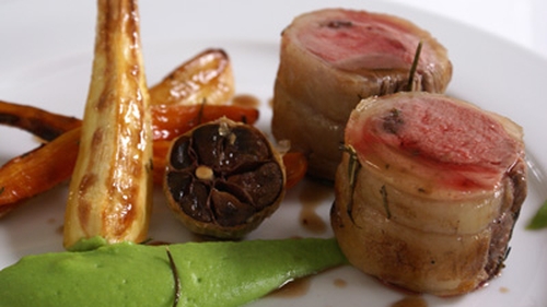 Roast Leg Of Lamb With Garlic And Rosemary