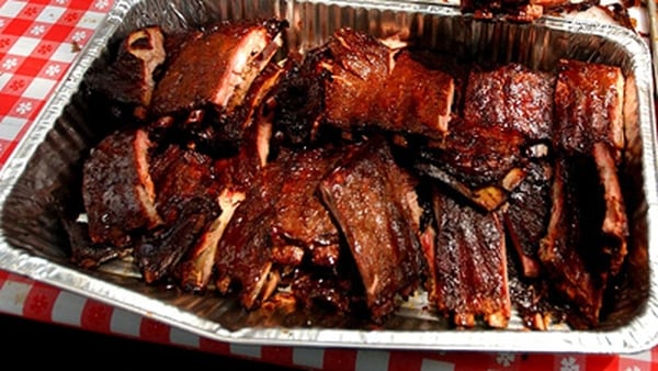 Barbecue Baby Back Ribs with Molasses Barbecue Sau