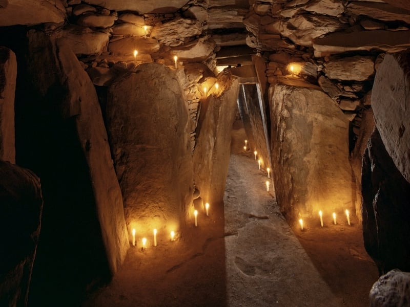 Newgrange - Winter Solstice marked