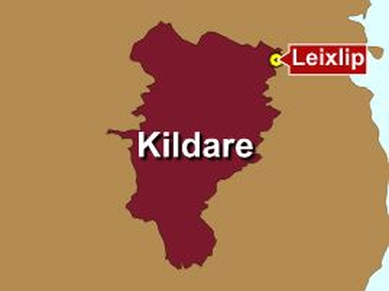 Leixlip - Bus crashed into Co Kildare bridge
