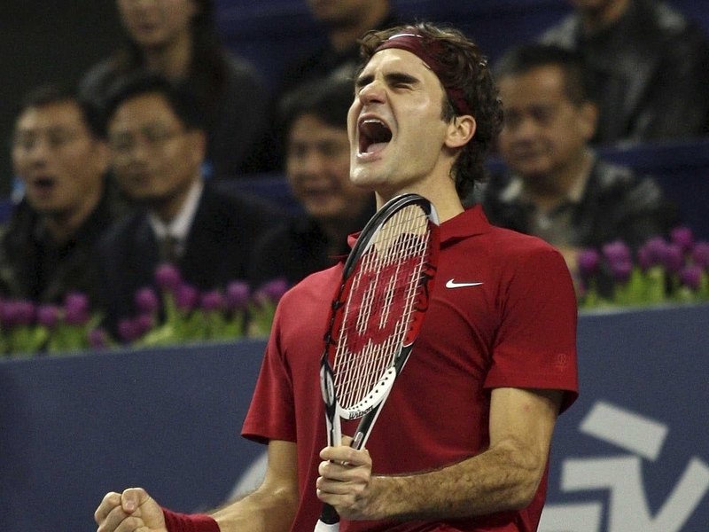 Roger Federer boasts a 15-1 winning record over quarter-final opponent Andy Roddick