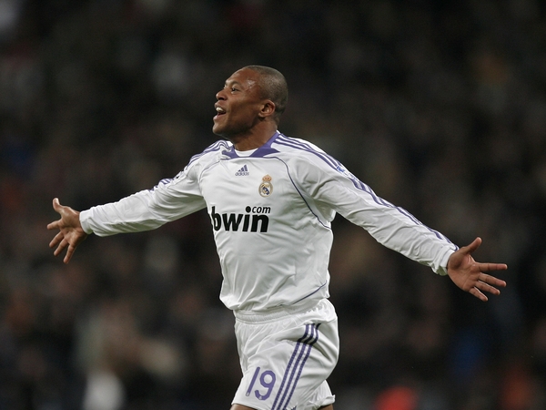 Julio Baptista's strike earned Real Madrid a victory at the Nou Camp