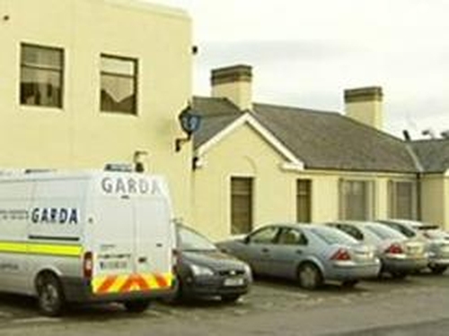 Finglas - Men questioned after gun attack