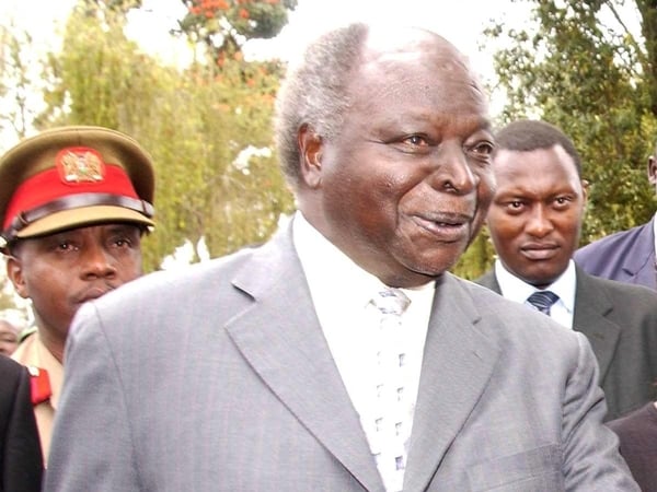 Mwai Kibaki - President swears in new cabinet