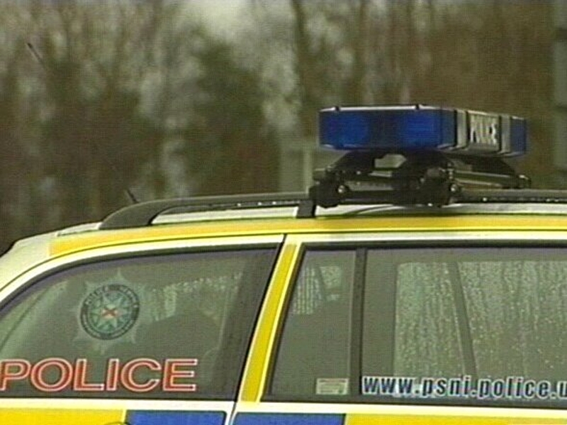 PSNI - Helps bride on wedding day