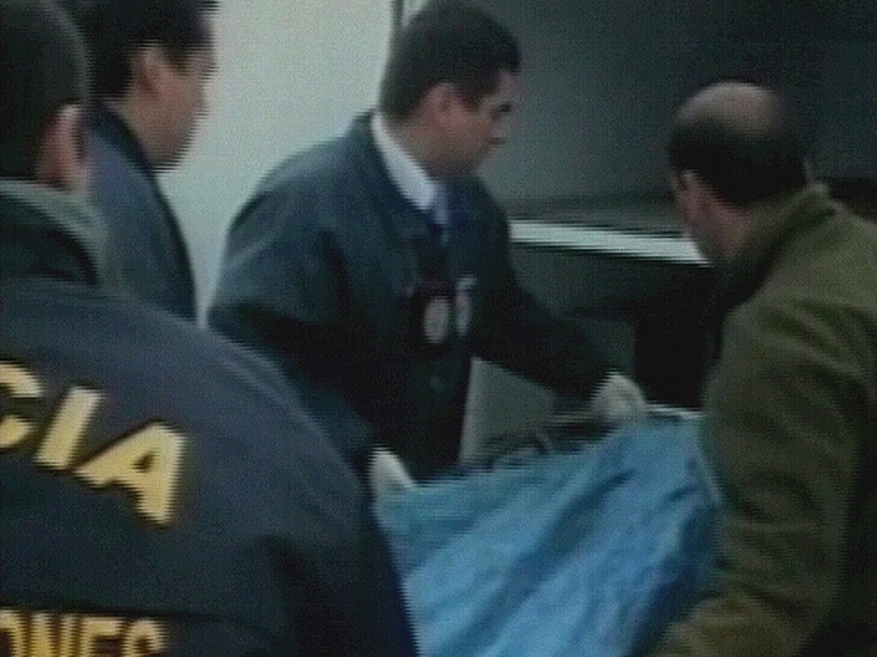 Chile - Passport found near body